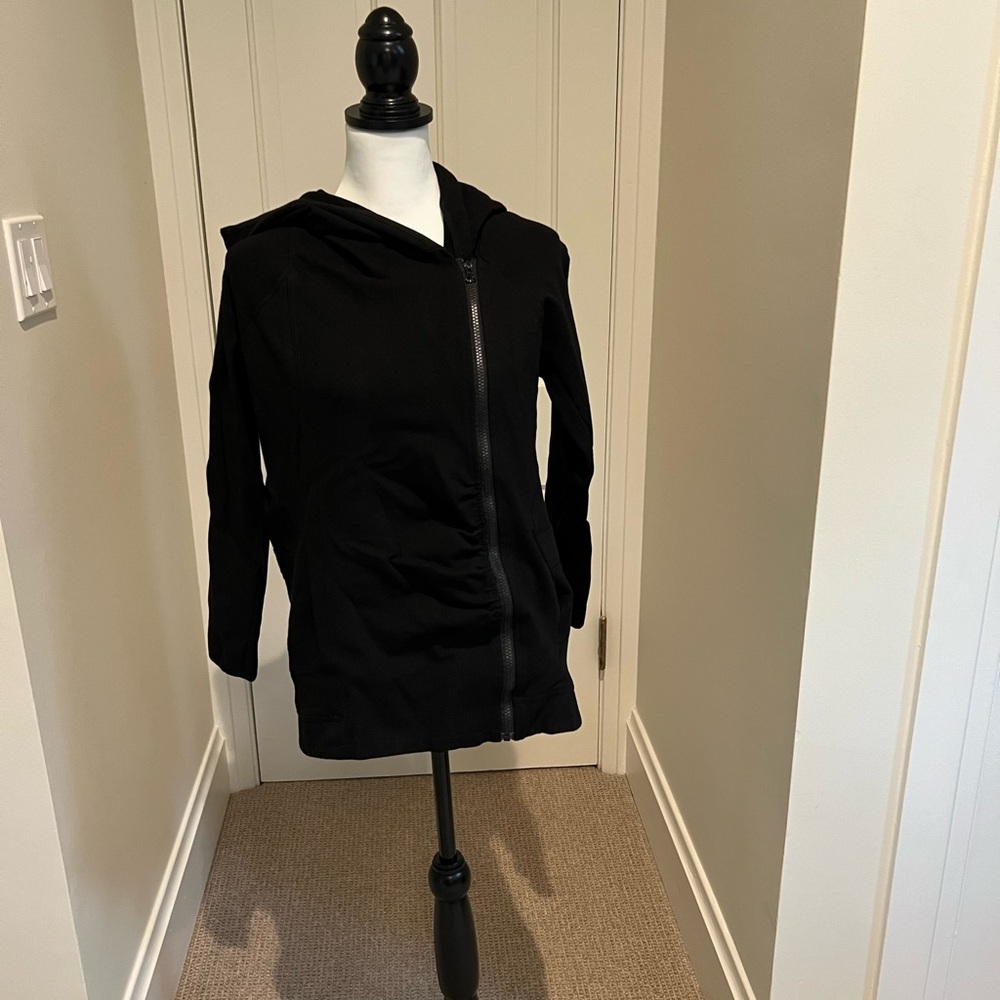 NOM maternity hooded sweatshirt - size small